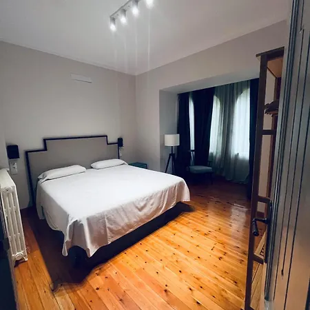 Del Conde Apartman *